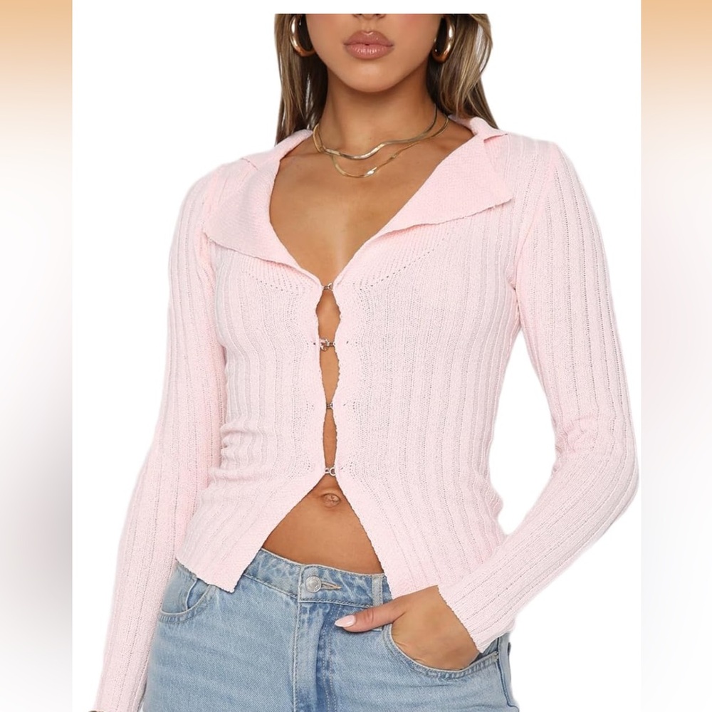 White Fox‎ Boutique ribbed knit cardigan in a light pink hook closure sz M